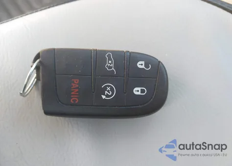 2018 Jeep Compass Limited 4X4 из США, поврежденный, VIN 3C4NJDCB1JT199359